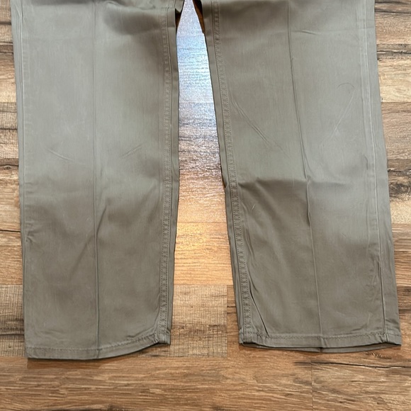 LEVIS  559 KHAKIS PANTS MEN W40L32 BROWN RELAX FIX - Picture 7 of 9